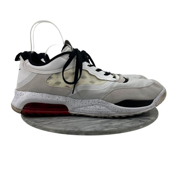 Nike Mens 18 Air Jordan Max 200 Trainer White Black Red Basketball Shoe CD6105 - Picture 1 of 14
